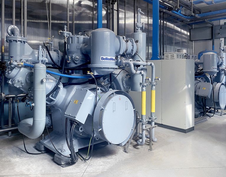 Installation of WH40 High-Pressure Compressors at Mattoni